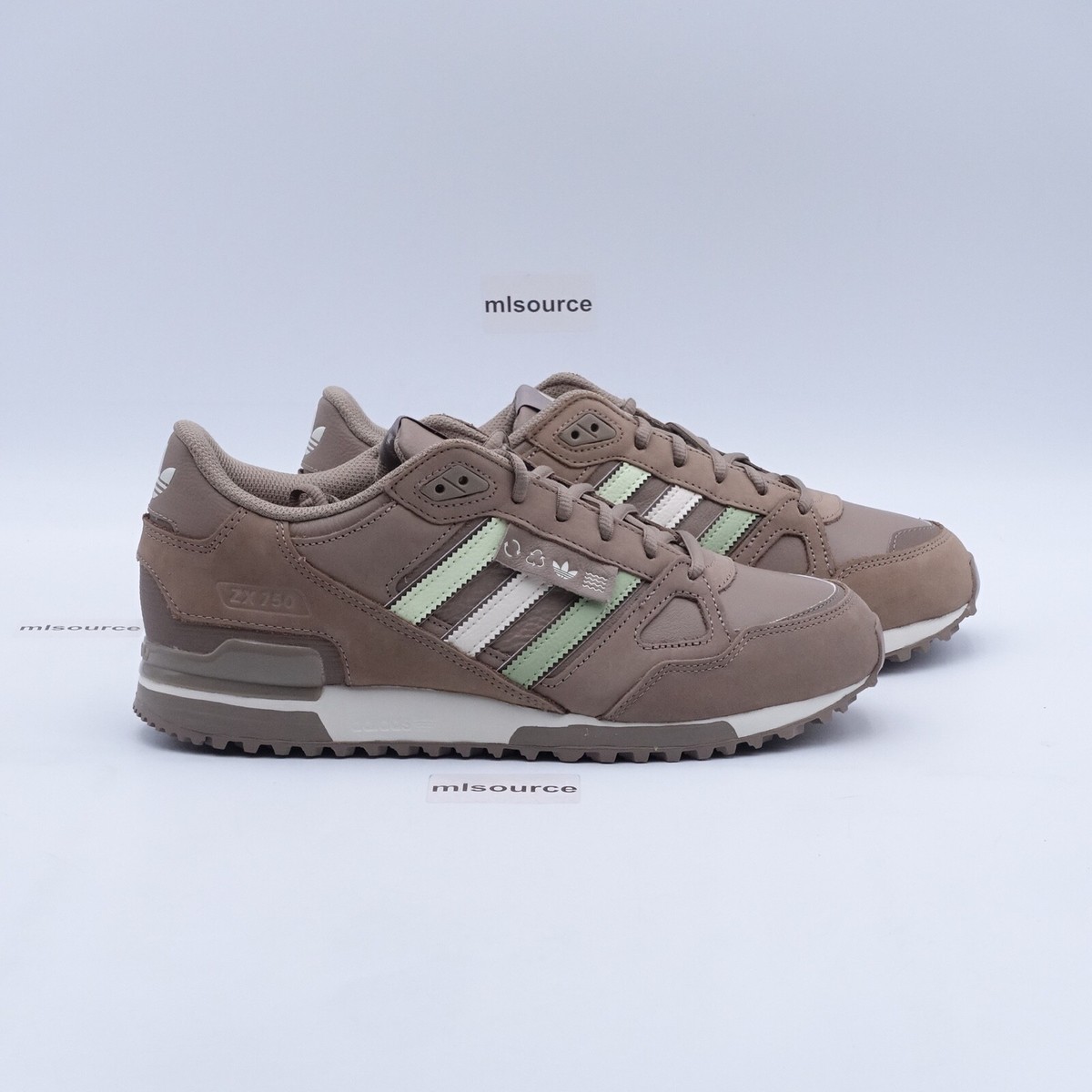 Size 8.5 Men's / 9.5 Women's adidas Originals ZX 750 Size 8.5 Men's / 9.5 Women's adidas Originals ZX 750