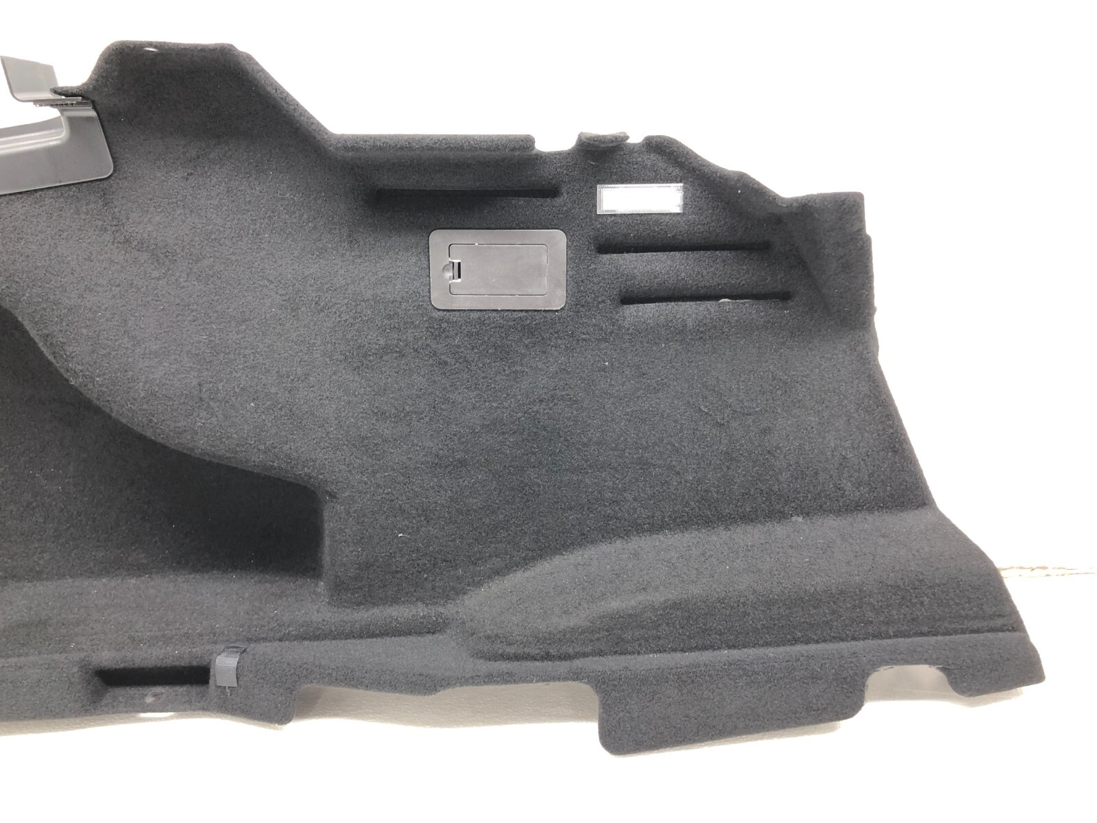 2014-2020 MASERATI QUATTROPORTE LEFT DRIVER REAR TRUNK QUARTER SIDE PANEL TRIM