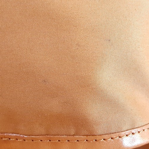 Vintage 10.5" x 10" x 4" Pelle Studio Wilsons Leather Tan Baguette Shoulder Bag - Picture 14 of 16