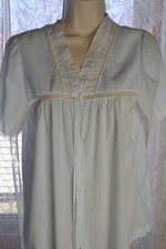 Barbizon Baby Blue Bed Jacket. Size small.