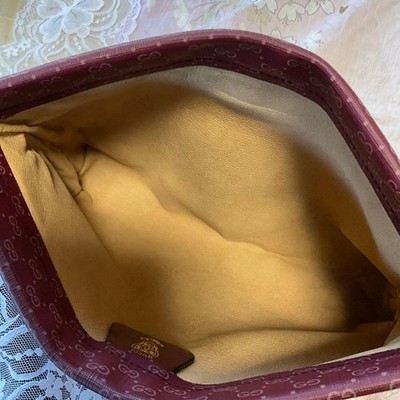 Gucci Vintage Clutch Red 67-039-5229 | eBay