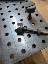 Adjustable Vee Block for D16 Welding Tables, 100mm range perfect for balustrade