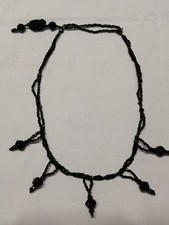 ANCIEN COLLIER  FANTAISIE, RAS DU COU, PERLES DE VERRE NOIRES ART-DÉCO 1930