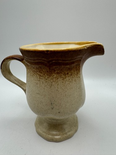 Mikasa "Whole Wheat" 4 3/8 Inch Stoneware Creamer Grannycore Cottagecore - Foto 4 di 8