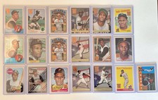1998 Topps Baseball Cards 23