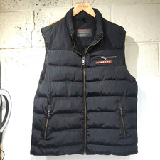 Gilet uomo PRADA nero taglia 56 ottime condizioni imbottito GIÙ (L)