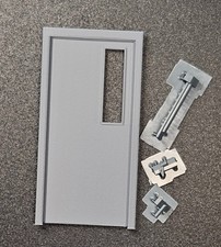 1:24 G SCALE GARAGE DIORAMA SMALL WIN STEEL MAN DOOR W/HARDWARE ESS RESINWORKS