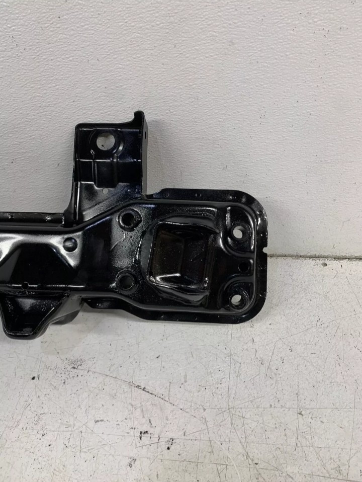 2004-2006 Suzuki Grand Vitara XL-7 2.7L front suspension