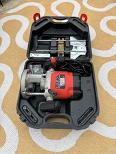 Black & Decker KW850E Router 1100W Variable Speed Woodworking Tool + 24 bit set