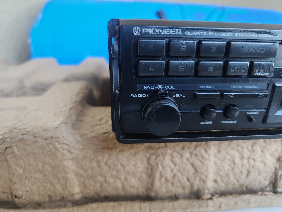 PIONEER KEH 6080 AmFm QR Cassette Stereo SALEEN MUSTANG 1988 EURO