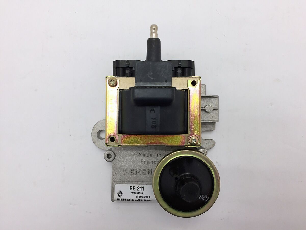 RENAULT EXPRESS ENGINE CONTROL UNIT ECU S101900211A RENAULT EXPRESS ENGINE CONTROL UNIT ECU S101900211A