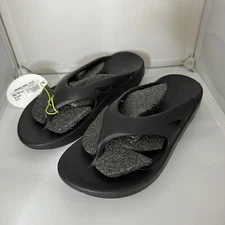 OOFOS OOriginal Sandal Lightweight Recovery Footwear Men’s 5 Women’s 7