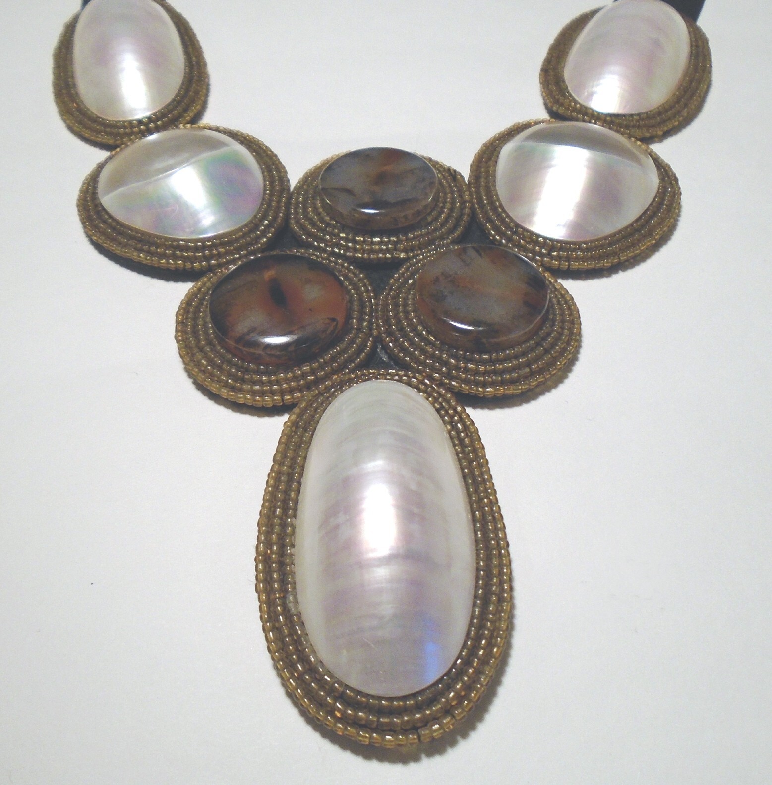 STATEMENT  Pearl SHELL/AGATE Handmade NECKLACE Go… - image 2