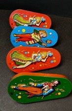 4 VTG U.S. Metal Toy Mfg Co Metal Tin Litho Rattle Noisemaker Good Condition.