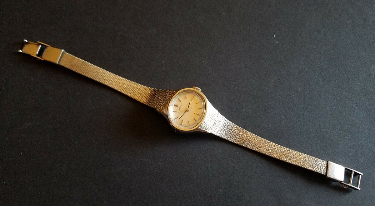 Seiko Retro Womens 1104-7140 Watch Silver Bracelet Band