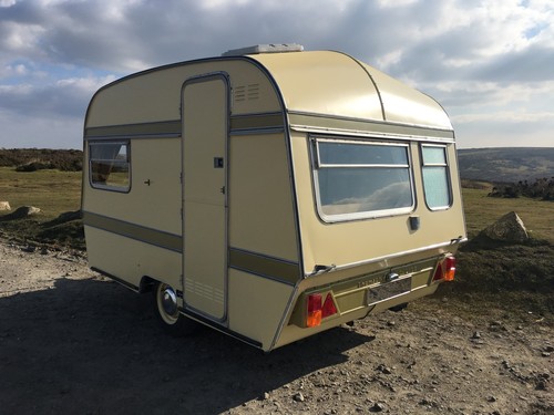 Vintage Thomson Glen 2 Caravan 1977 Retro Classic Resprayed NO RESERVE!!! - Picture 5 of 12