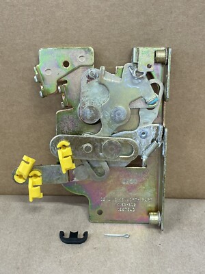 KENWORTH K163-302 PAK Genuine OEM Part Cab Door Lock Left Hand LH