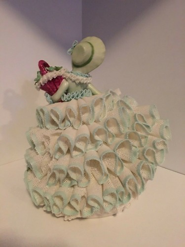 Shamrock Lady. Made in Germany. Dresden girl Pink dress Blue accents - Picture 3 of 6