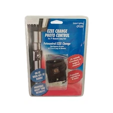 Summit Lighting Ezee Change Photo Control Model #CP320 Dusk 2 Dawn New Old Stock