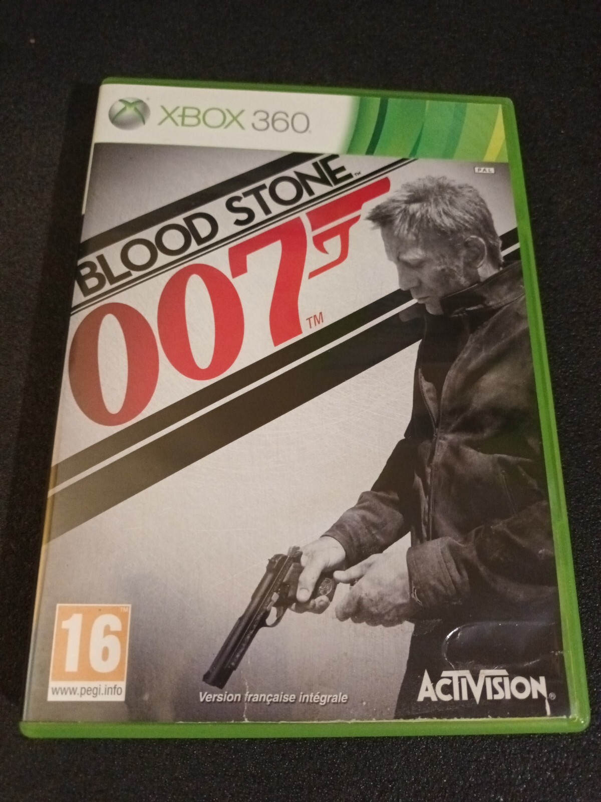 XBOX 360 blood Stone 007 James bond 