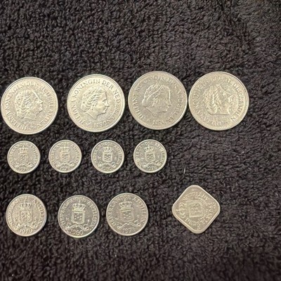 Netherlands Antilles, 14 Coins Cayman 2 Coins, Various Dates And Denominations