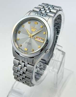 Seiko 5  7S26-00X0 Automatic Men's Watch Day/date  Japan Made