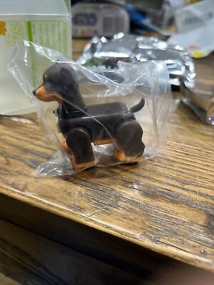 Bowbrick Series 1 Miniature Pinscher Dog 2 Inch Mini Figure Bowbrick Series 1 Miniature Pinscher Dog 2 Inch Mini Figure