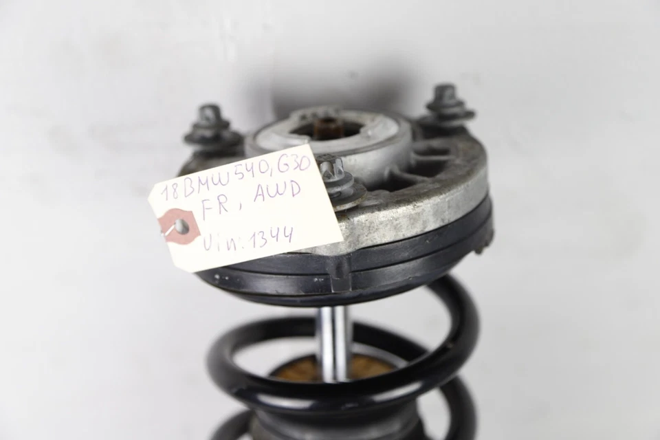 2017-2020 BMW 530I 540I G30 XDRIVE FRONT RIGHT PASSENGER SHOCK STRUT SPRING OEM - Image 4 of 4