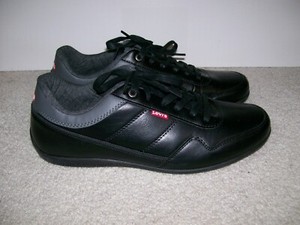 levis leather sneakers