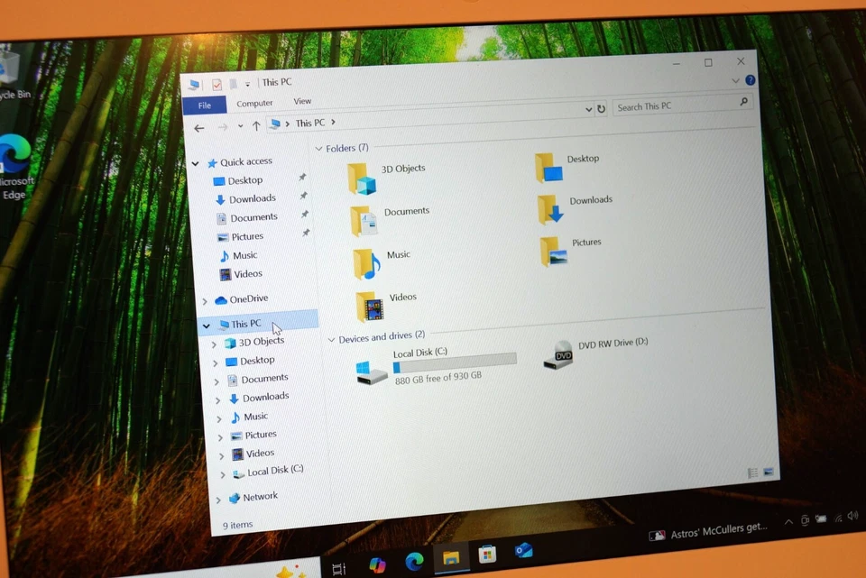 Japan Market Toshiba Portege R30-CSeries i3@2.30GHz 4GB RAM 1TB HDD WIN 10PRO - Image 4 of 4