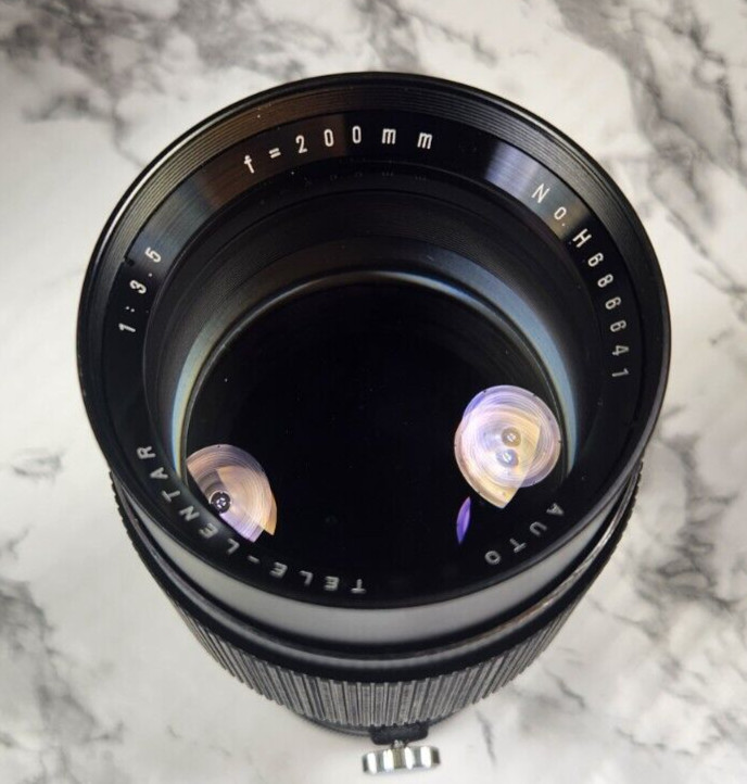 Lentar Auto Zoom 1:35 f=200mm Lens Made in Japan With Case