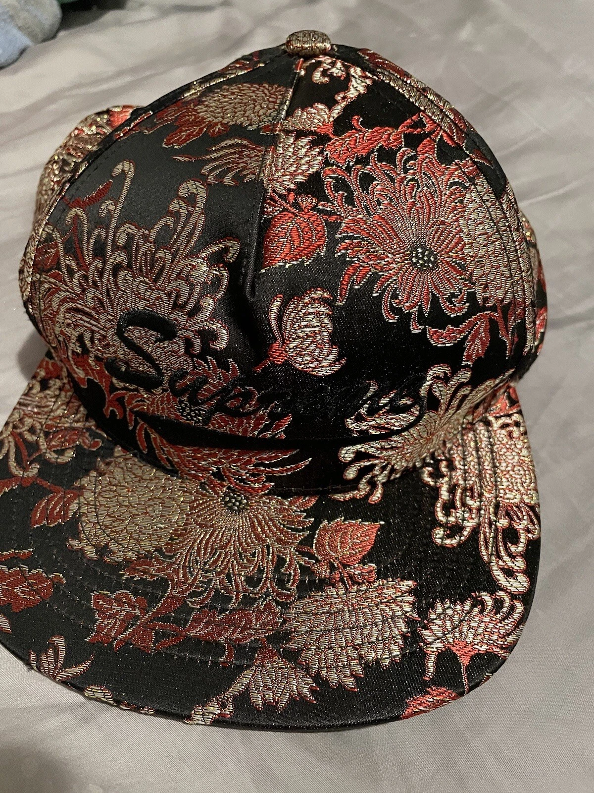 Chapeau Supreme Eastern Floral 5 panneaux noir SS17 flambant neuf