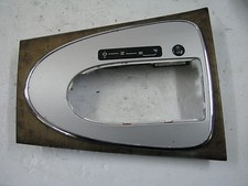 Mercedes W211 E-Klasse Mittelkonsole Rand Holz Schalthebel A2116802436 Gebraucht Mercedes W211 E-Klasse Mittelkonsole Rand Holz Schalthebel A2116802436 Gebraucht
