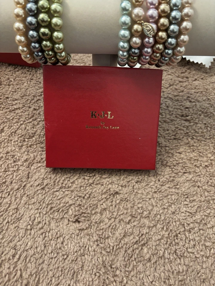 Kenneth J Lane 'Primera Dama' 2009 Set 10 Pulseras Elastizadas Perla Simulada Foto 2 de 3