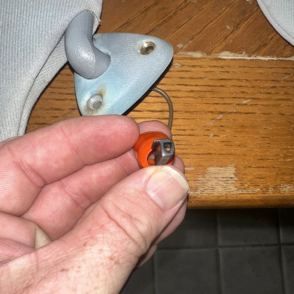 1987-1990 Buick Electra Gray Sun Visor Pair Driver Passenger Side LH RH Lights - Image 4 of 4