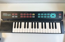 Yamaha PortaSound PSS-80 32 Mini-Key Keyboard Digital Synthesizer Tested Works
