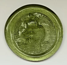 1990's Jamestown Virginia Hand Blown Glass Coaster Paperweight Green