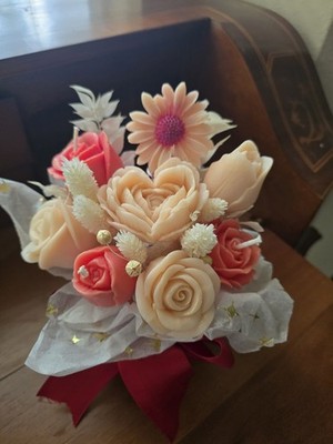  AromáticasScented Flower Candle Bouquet - Rose Heart 