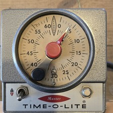 Vintage Master Time-O-Lite M-59 Darkroom Timer Enlarger Safelight Outlets Tested