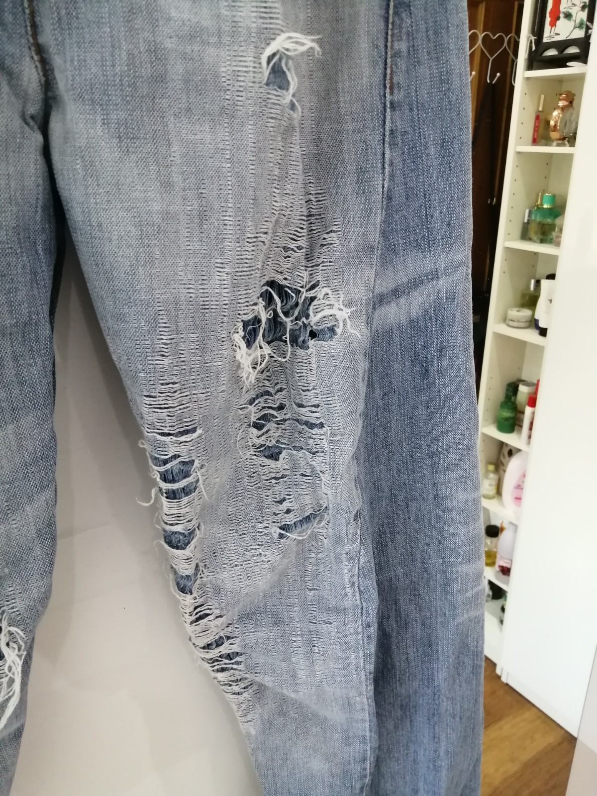 Very Rare Levi Original Ripped Torn Vintage Engineered Jeans 32 X 30 image 4