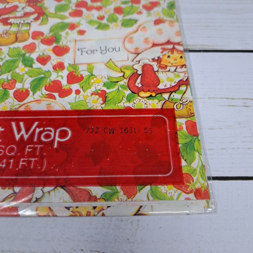 2 VTG 1980s Strawberry Shortcake American Greetings Gift Wrap 2 Sheets Per Pack - Picture 5 of 18