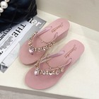 Foto 10 di 12
