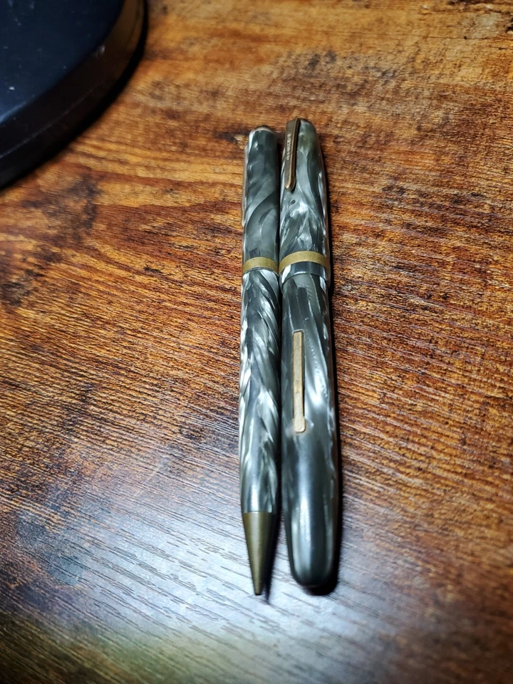 Juego de Pluma Estilográfica y Lápices Parker Parkette Deluxe De Colección Gris 14k Zephyr  Foto 3 de 4