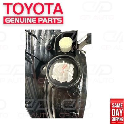 1998-2002 Toyota Land Cruiser Front Left Corner Turn Signal Light