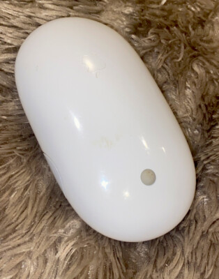 Apple A1197 Wireless Mighty Mouse Bluetooth Optical Mouse *CLEANED / TESTED *EX+