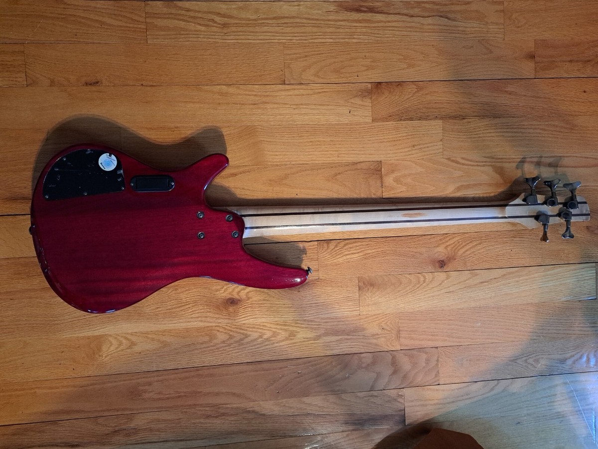 ★週末セール★Ibanez Soundgear N427 エレキベース ☆週末セール☆Ibanez Soundgear N427 エレキベース ☆週末