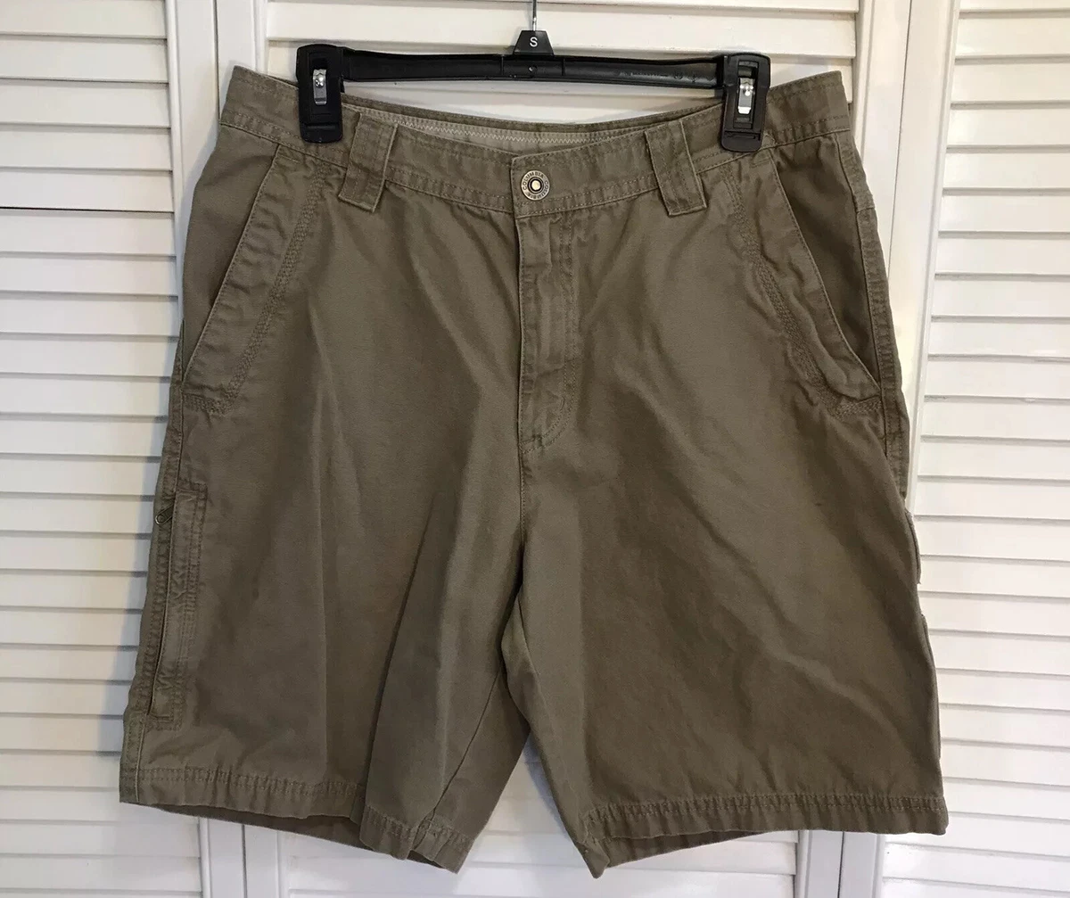 Columbia Omni Shield Cargo Shorts Mens Size 32 Zip Security Pocket