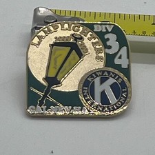 Kiwanis International Lamplighters 2000-2001 Cal-Nev-Ha Division 34 Pins