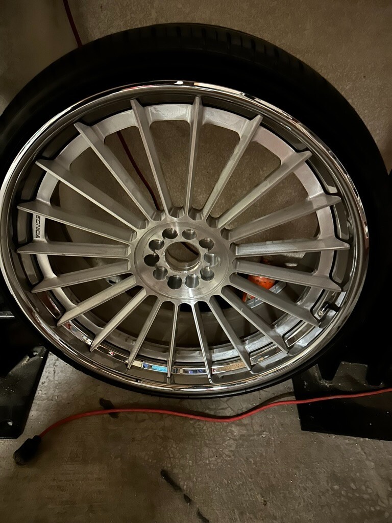 Rolls Royce 24" Forgiato Tecnica 3.1 Wheels for Ghost / Wraith / Dawn