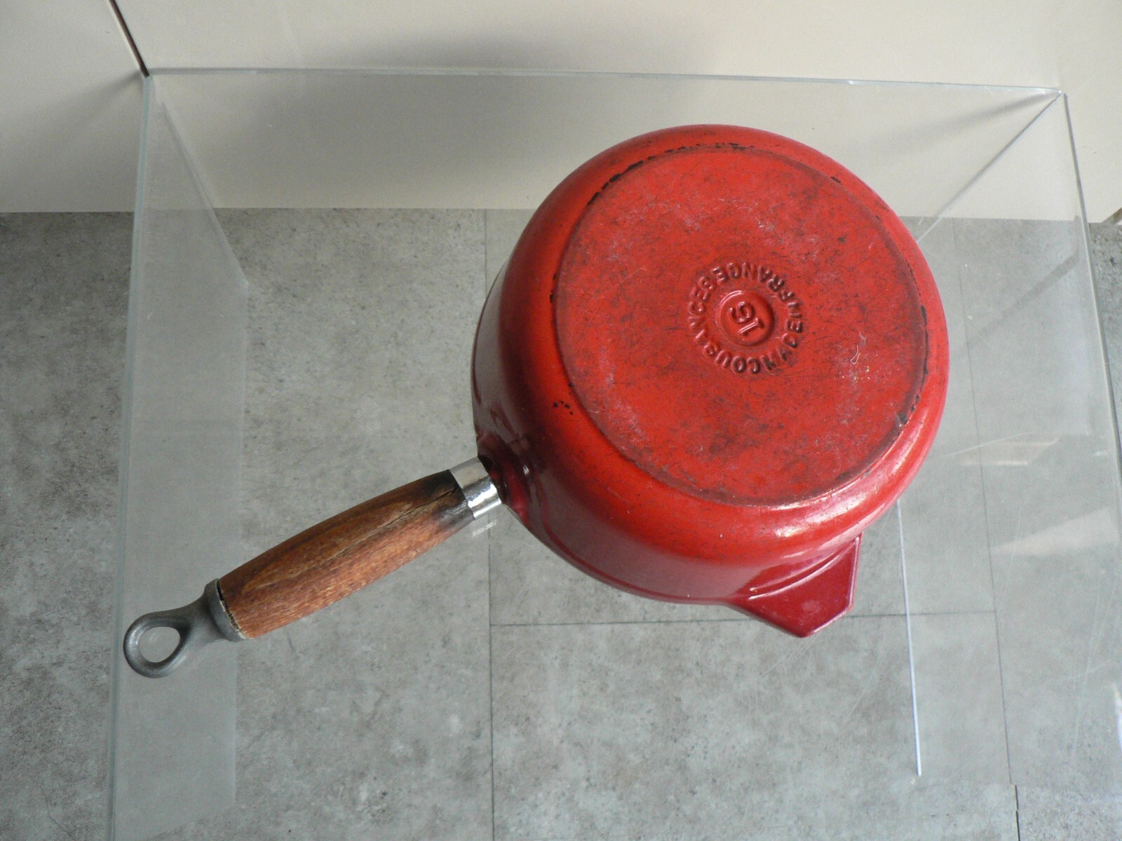LE CREUSET CAST IRON 16cm SAUCEPAN PAN Red eBay